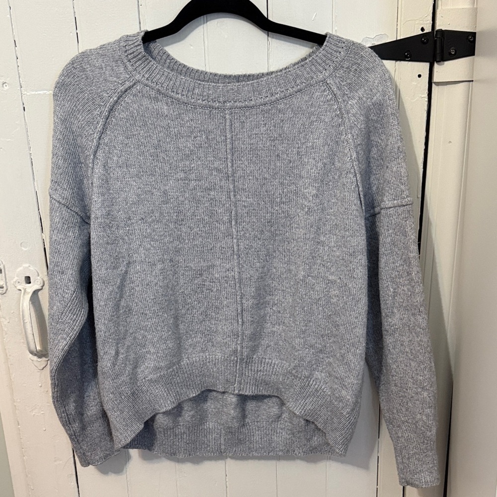 Worthington Light Gray Women's Crew Neck Sweater
